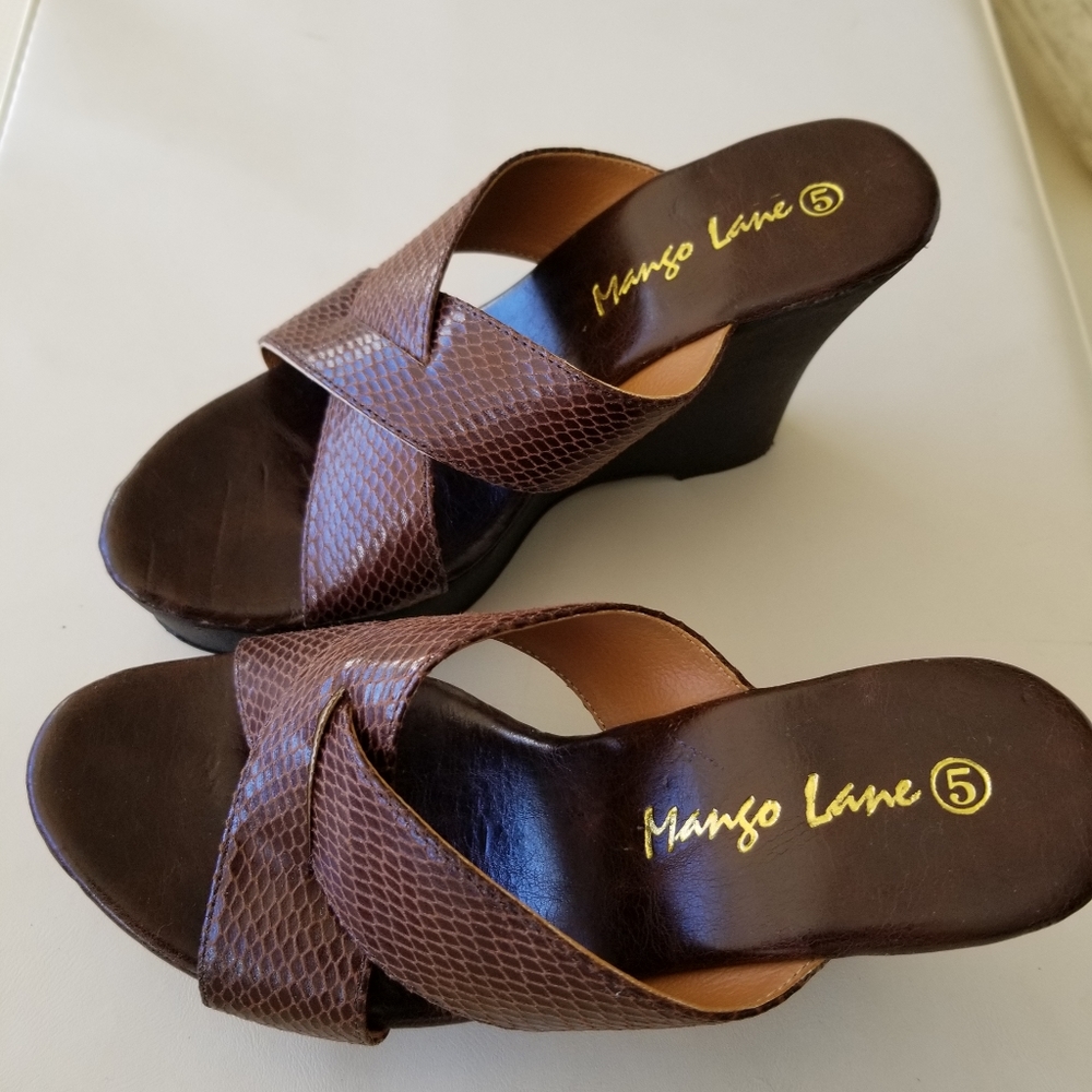 Mango Lane brown strap wedge